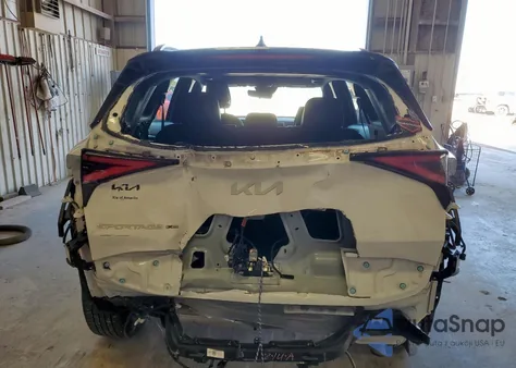 2024 Kia Sportage X-Pro z USA, uszkodzony, nr VIN 5XYK7CDF1RG147357